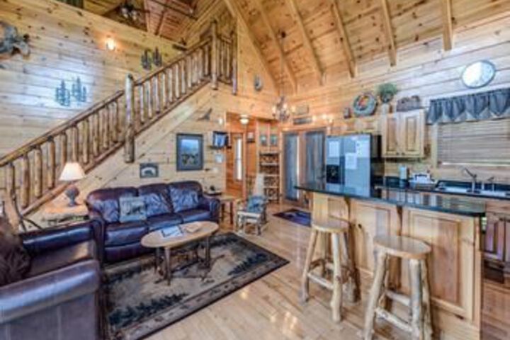 Away in the Mountains 3 Bedroom Home