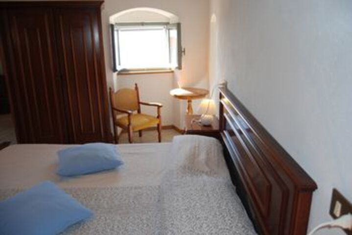 Room 17 of 54