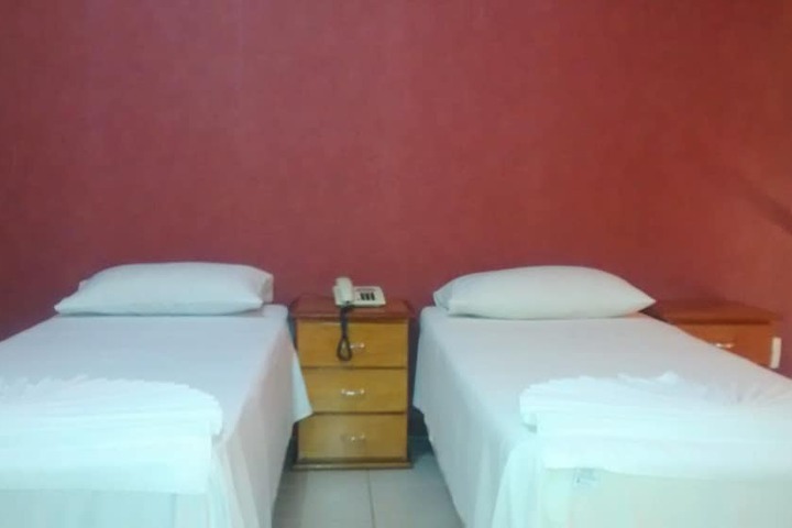 Room 4 of 47