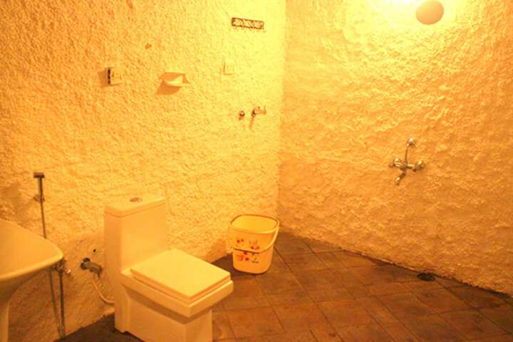 Room 10 of 10