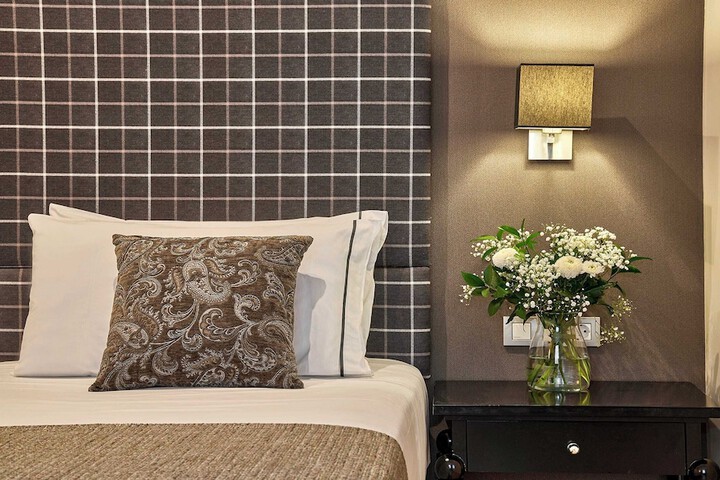 Room 17 of 72