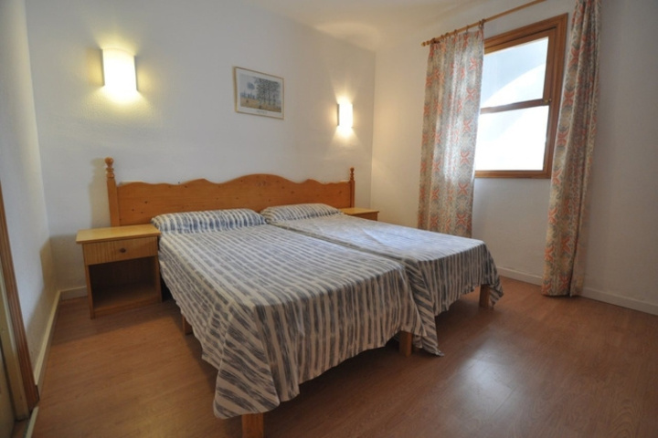 Room 3 of 15