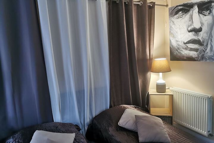 Room 3 of 15