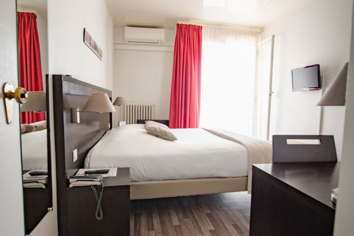 Room 18 of 63