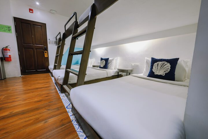 Room 36 of 65