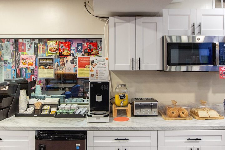 Breakfast area