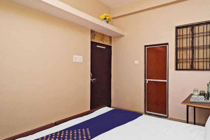 Room 21 of 24