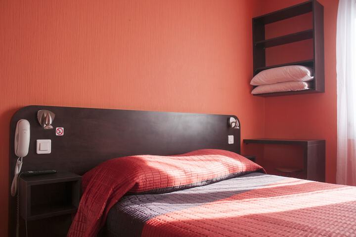 Room 14 of 45