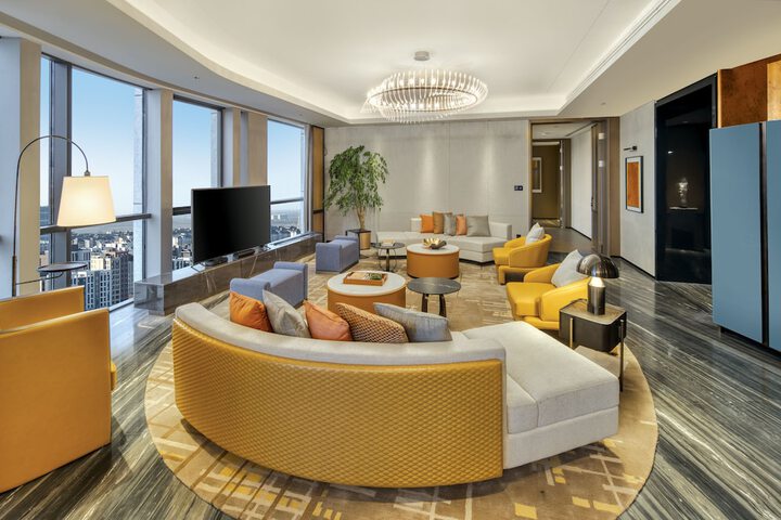 Room 42 of 92