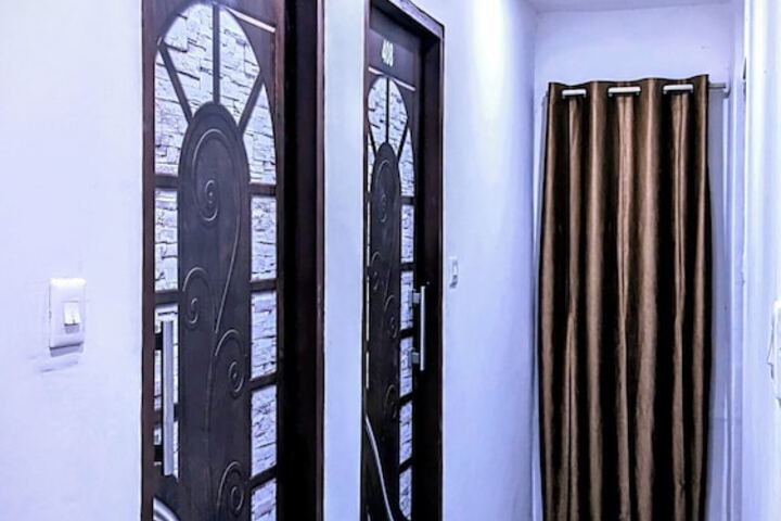 Hotel Interior 3 of 13
