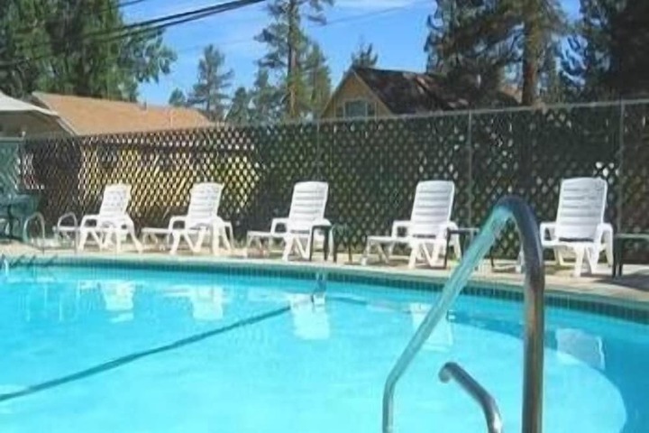 Pool 117 of 149