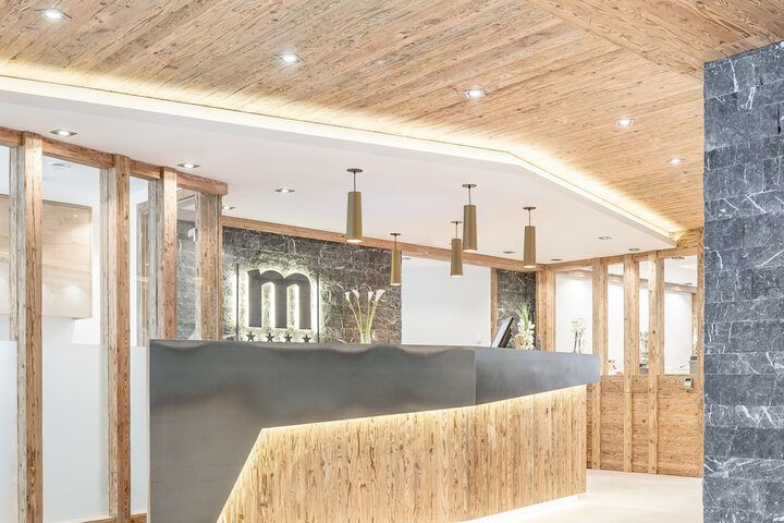 Hotel Interior 4 of 117