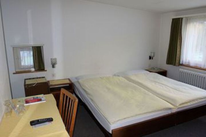 Room 43 of 53