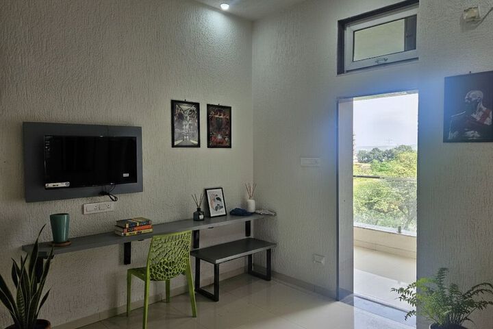 Room 15 of 32
