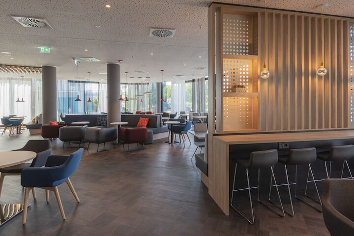 Image of Holiday Inn Express Düsseldorf – Hauptbahnhof by IHG