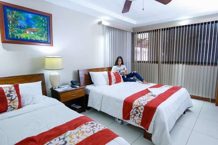 Room 4 of 46