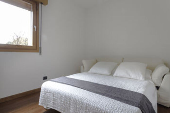 Room 284 of 871