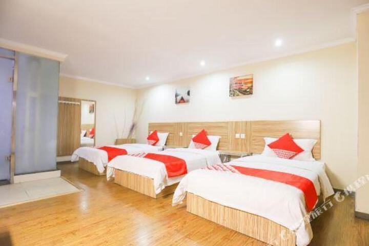 Hefei New Tianlong Hotel (Dadongmen Subway Station)