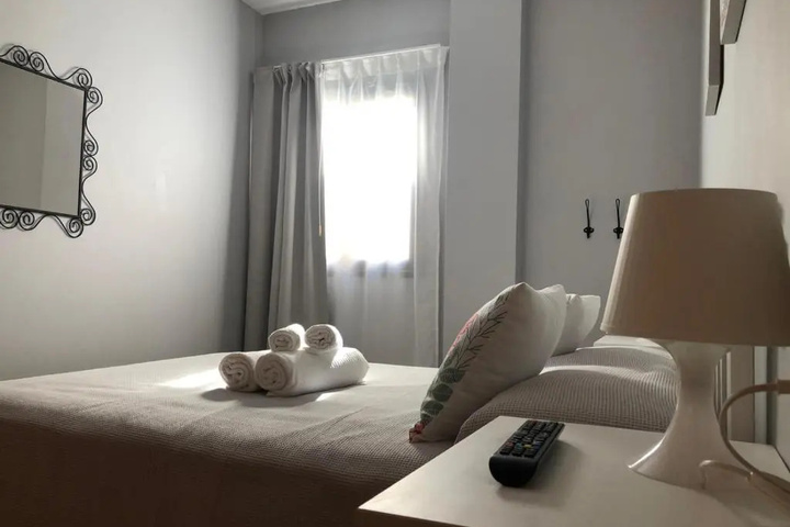 Room 3 of 5