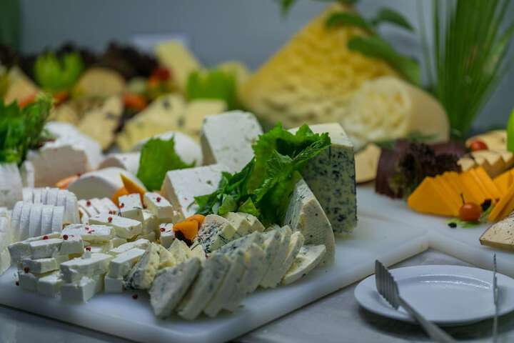 Dining 48 of 70