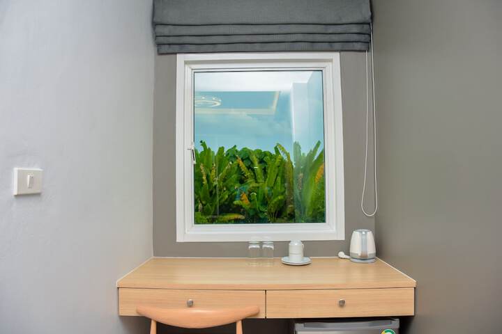 Room 5 of 129