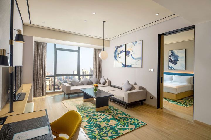 Room 19 of 49