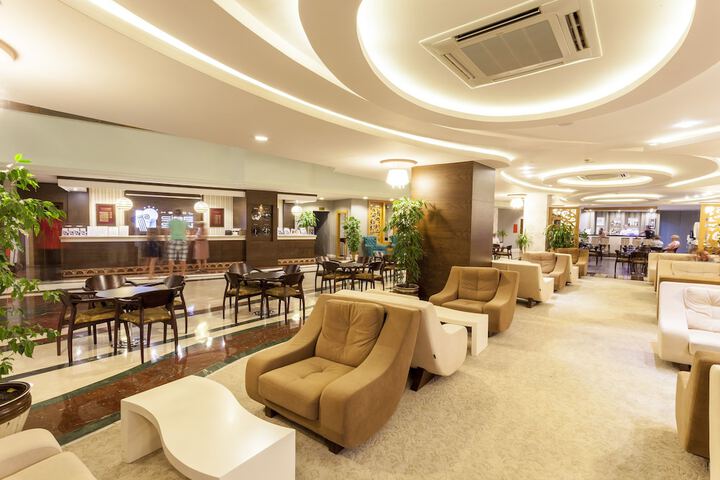 Hotel Interior 6 of 73