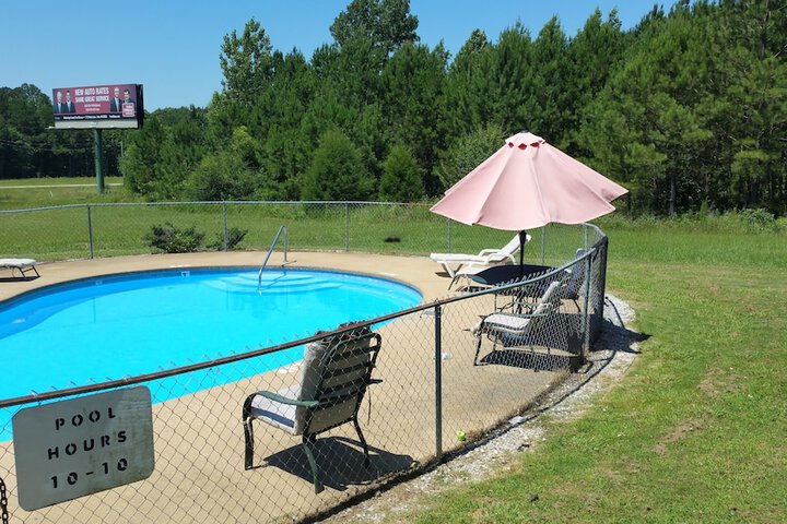 Pool 30 of 46