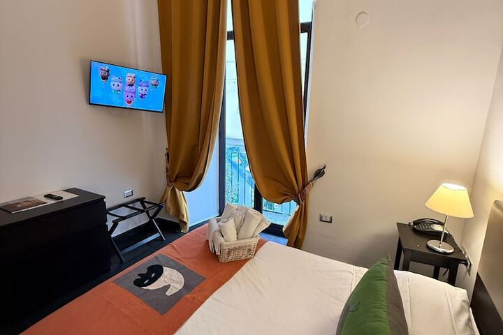 Room 37 of 70