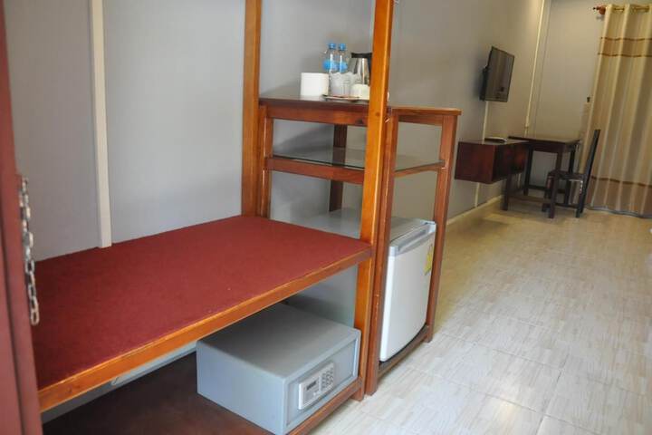 Room 12 of 47