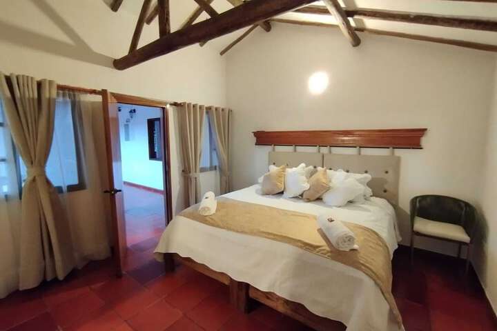 Room 2 of 22
