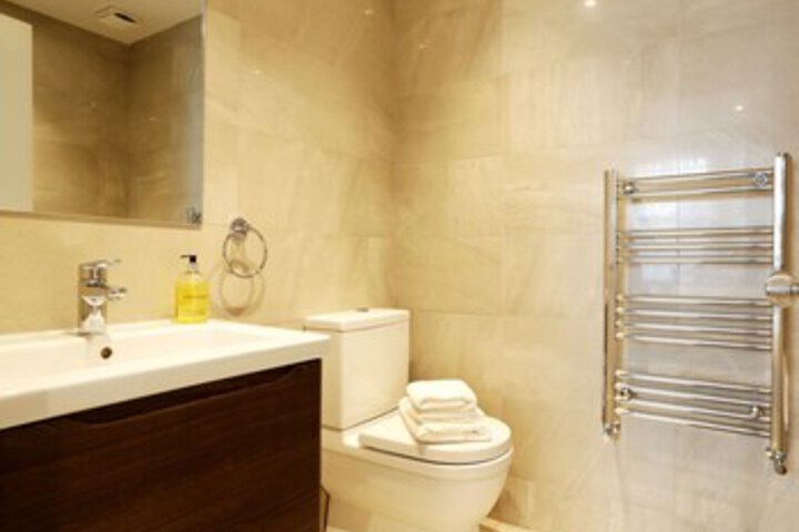 Room 2 of 12