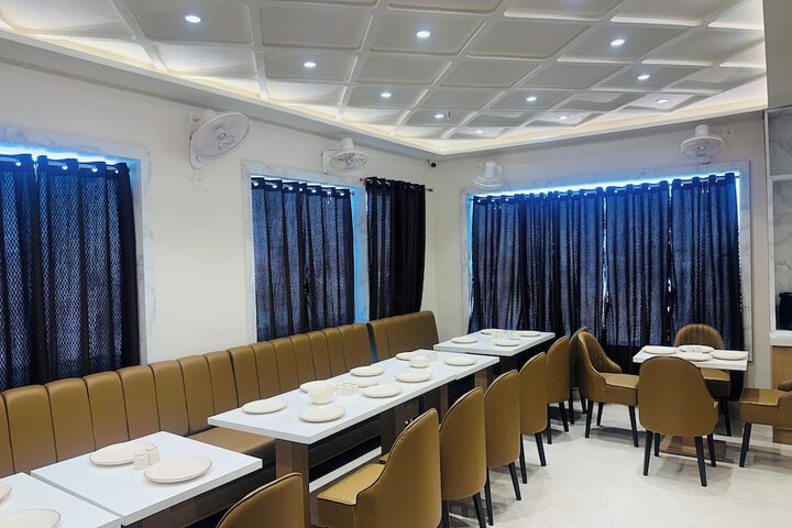 Dining 59 of 74
