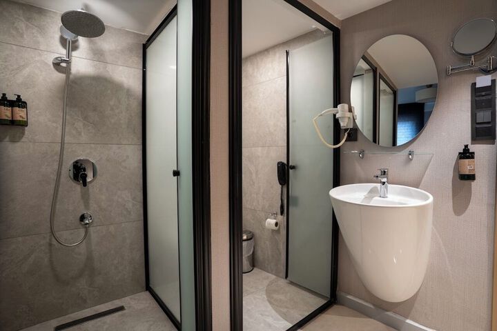 Bathroom Interior Photo