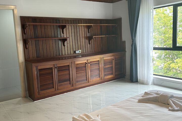 Room 18 of 54