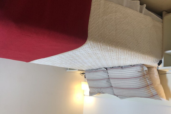 Room 7 of 20