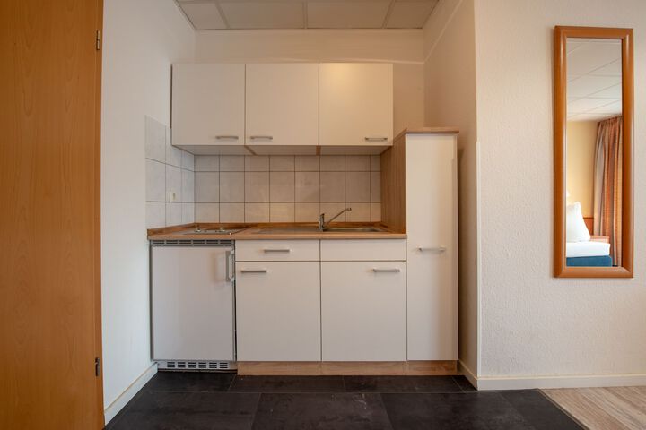 Room 12 of 31