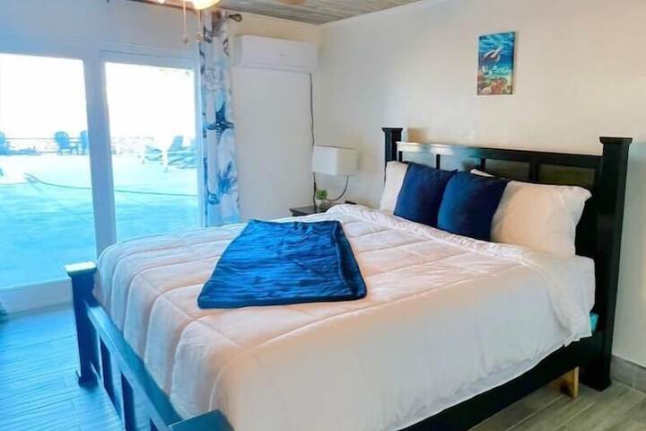Room 3 of 31