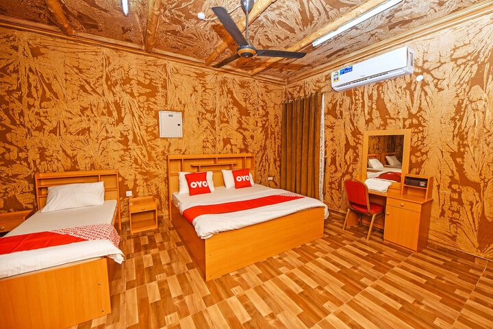Room 28 of 71