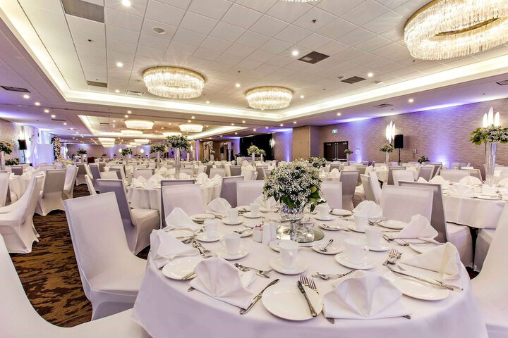 Indoor wedding