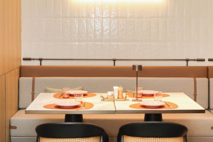 Dining 68 of 132
