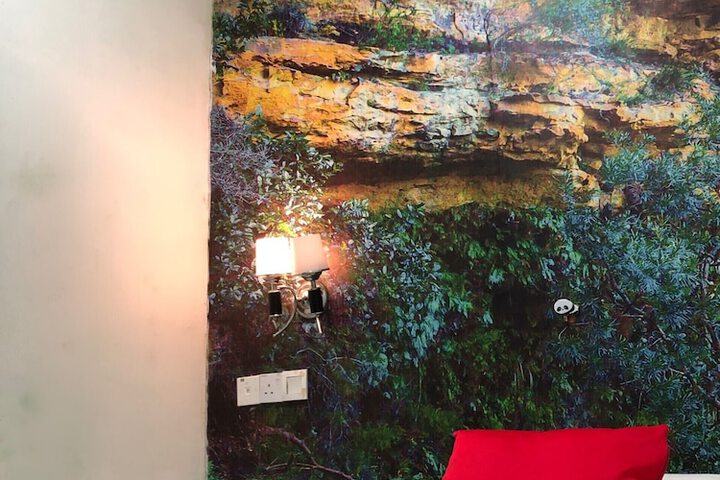 Room 11 of 47