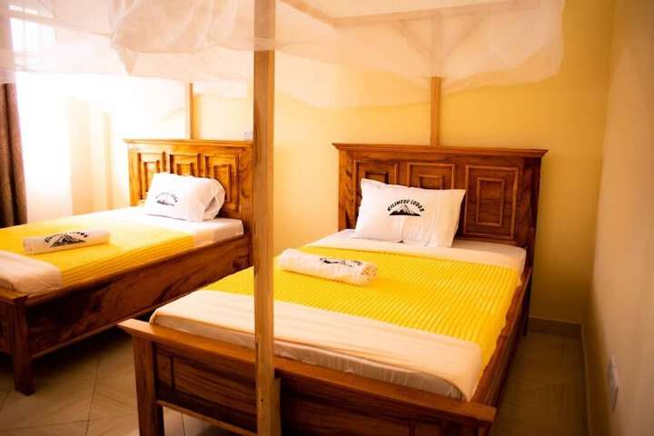 Room 4 of 34