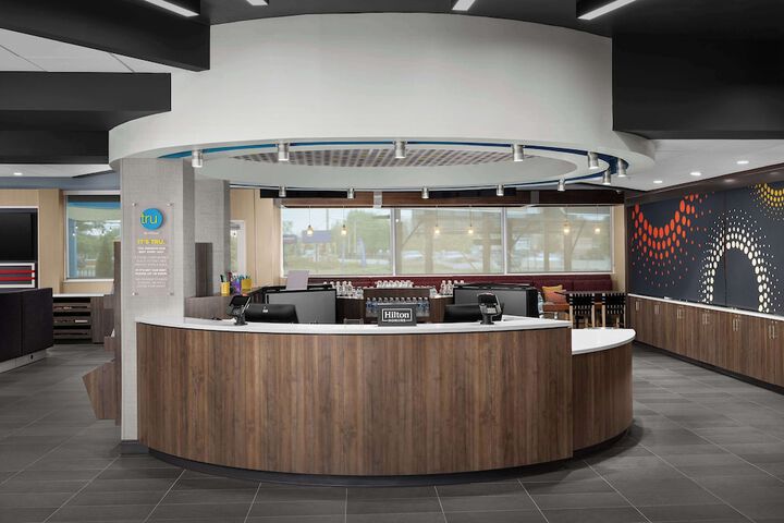 Hotel Interior 5 of 31