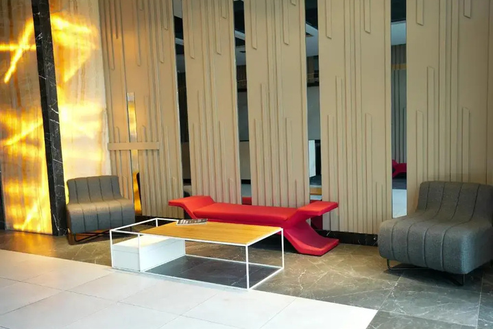 Room 11 of 22