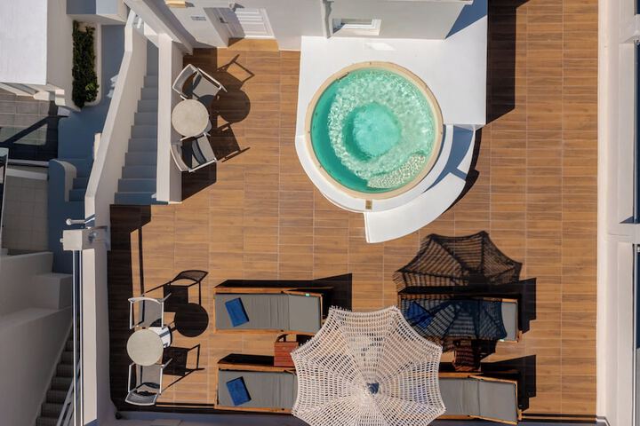 Terrace/Patio 60 of 110