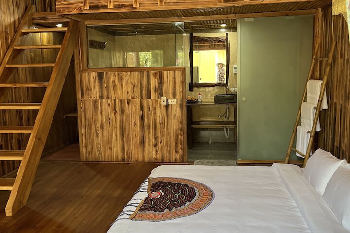 Room 13 of 92