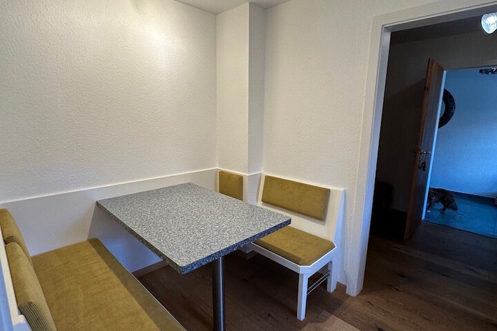 Room 114 of 221