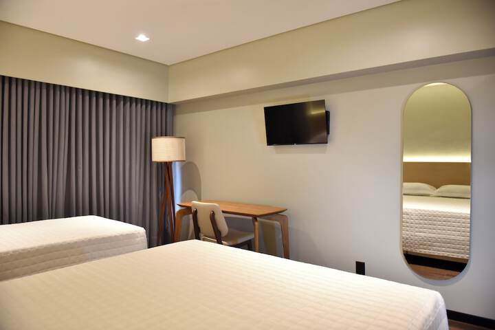 Room 15 of 31