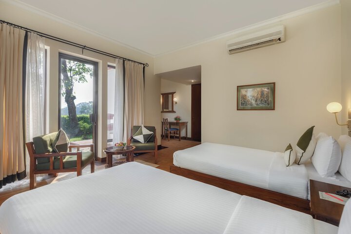 Room 35 of 93
